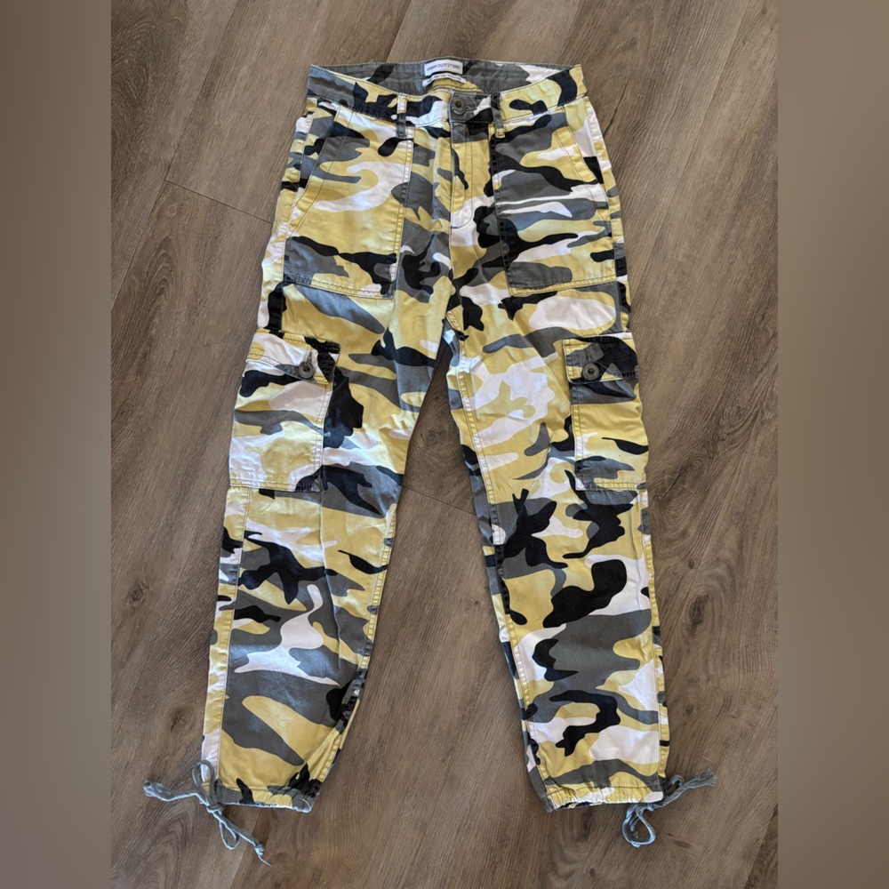 UO Camouflage Cargo Pants